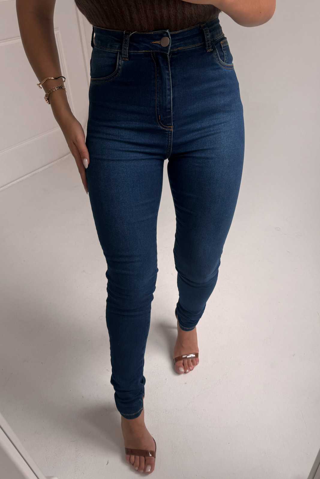 CALÇA JEANS SKINNY ULTRA POWER CASSIA NIAH CALÇA JEANS SKINNY ULTRA POWER CASSIA NIAH