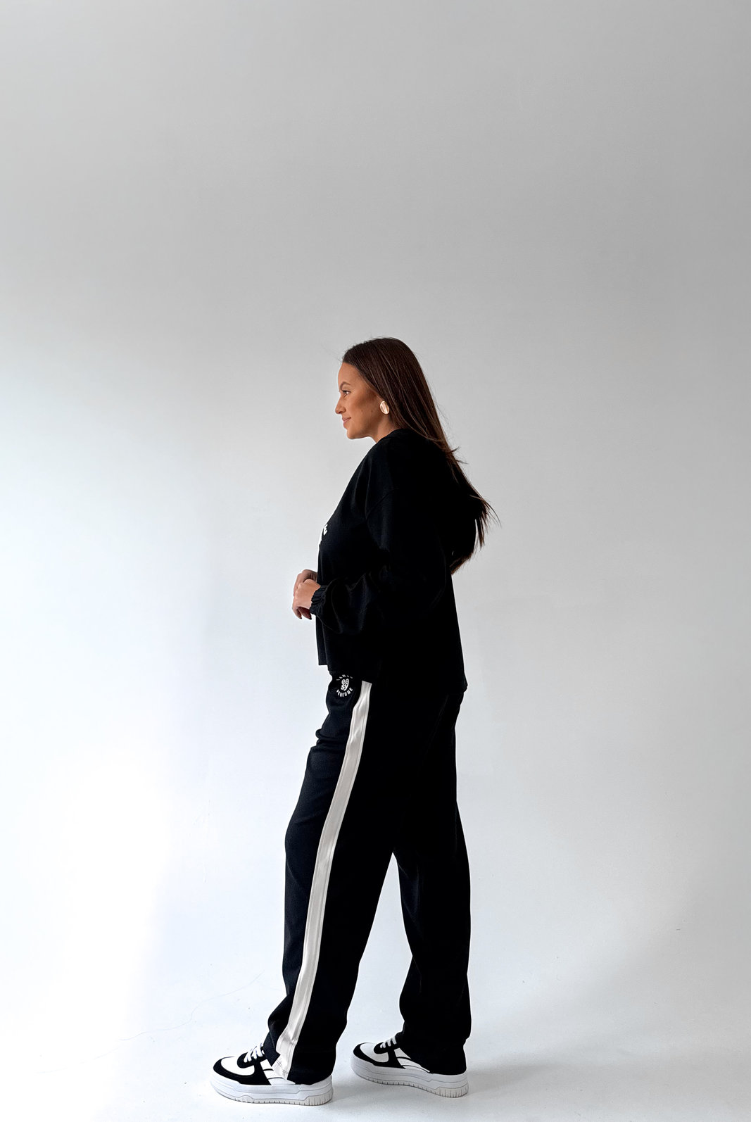 MOLETOM BRENDA LANÇA PERFUME MOLETOM BRENDA LANÇA PERFUME