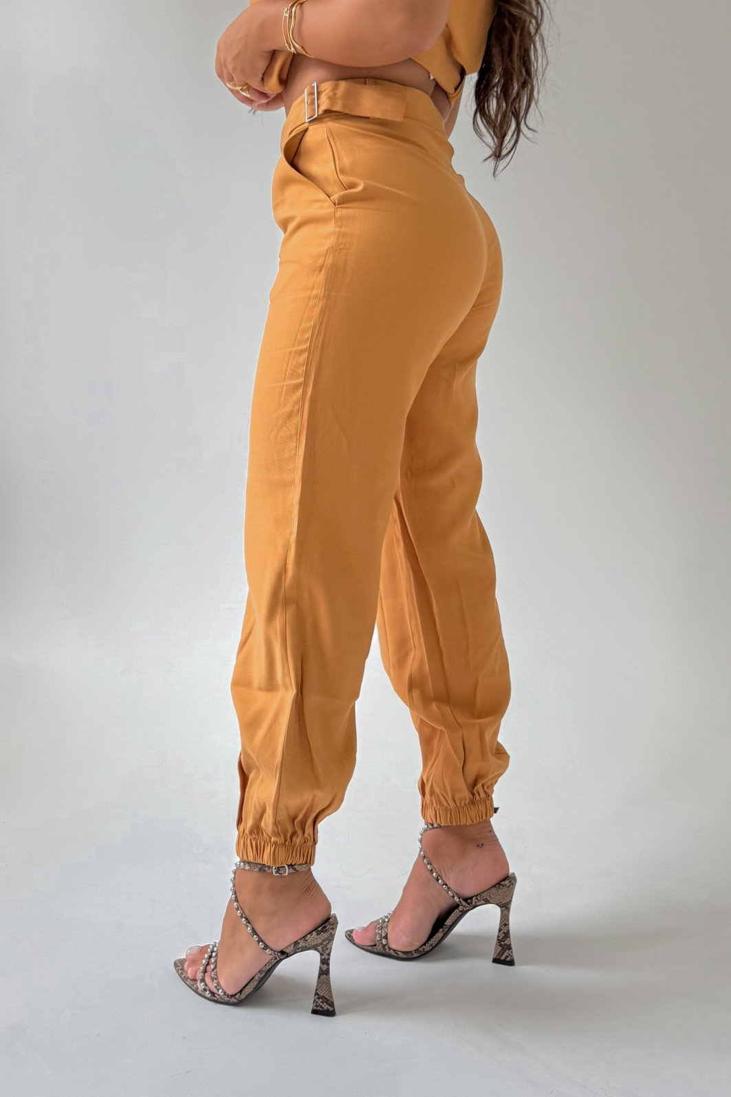 CALÇA JOGGING MIRANDA MYFT CALÇA JOGGING MIRANDA MYFT