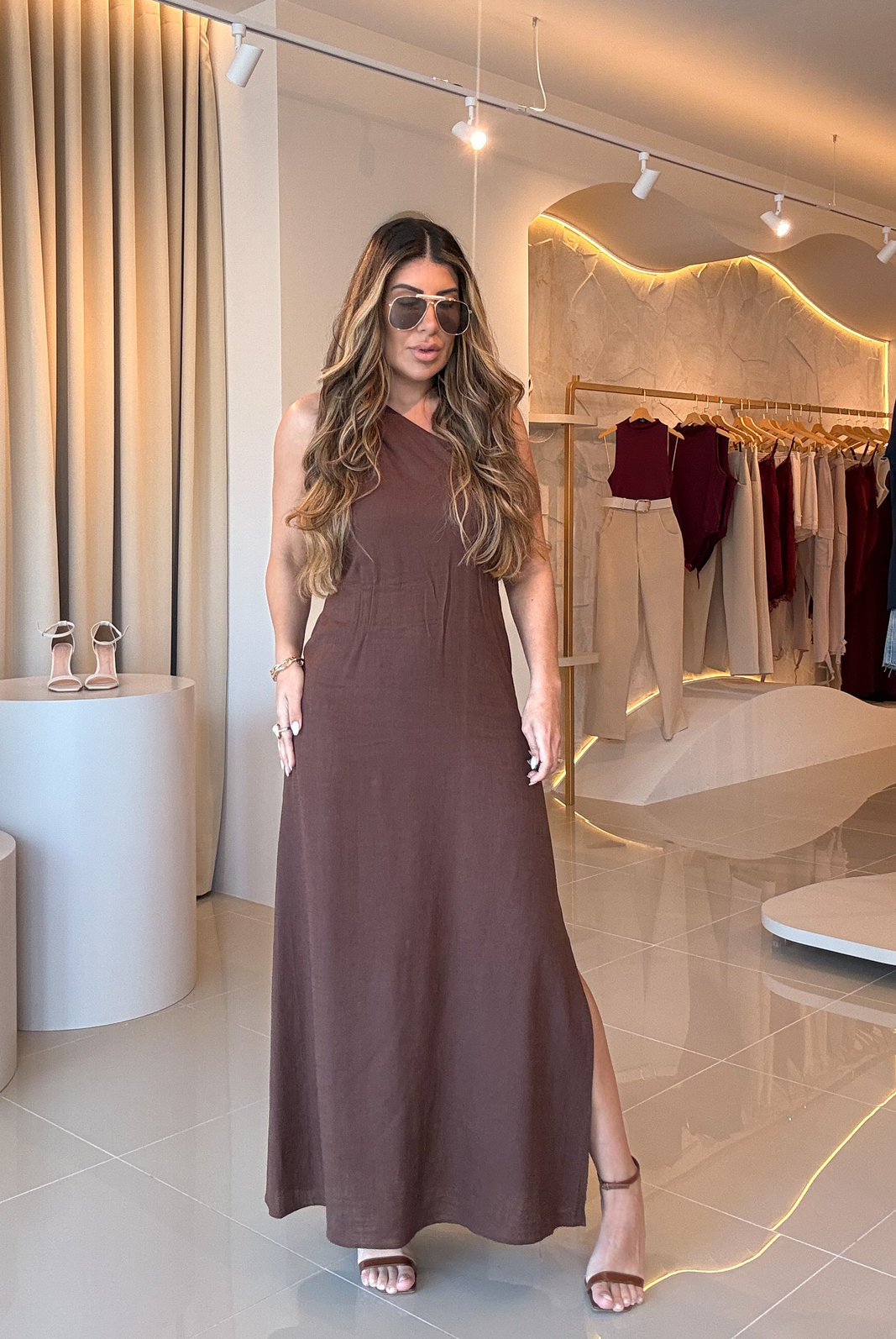 VESTIDO OMBRO UNICO COM LINHO MAVI VESTIDO OMBRO UNICO COM LINHO MAVI