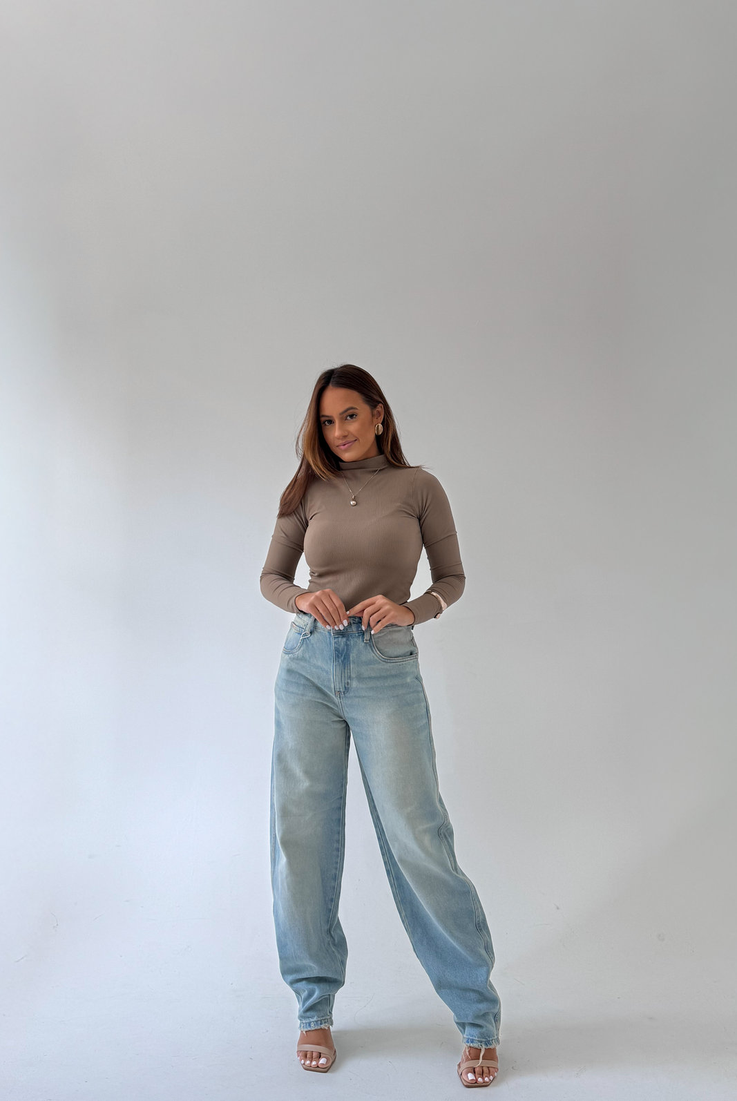 CALÇA JEANS LÍVIA MYFT CALÇA JEANS LÍVIA MYFT