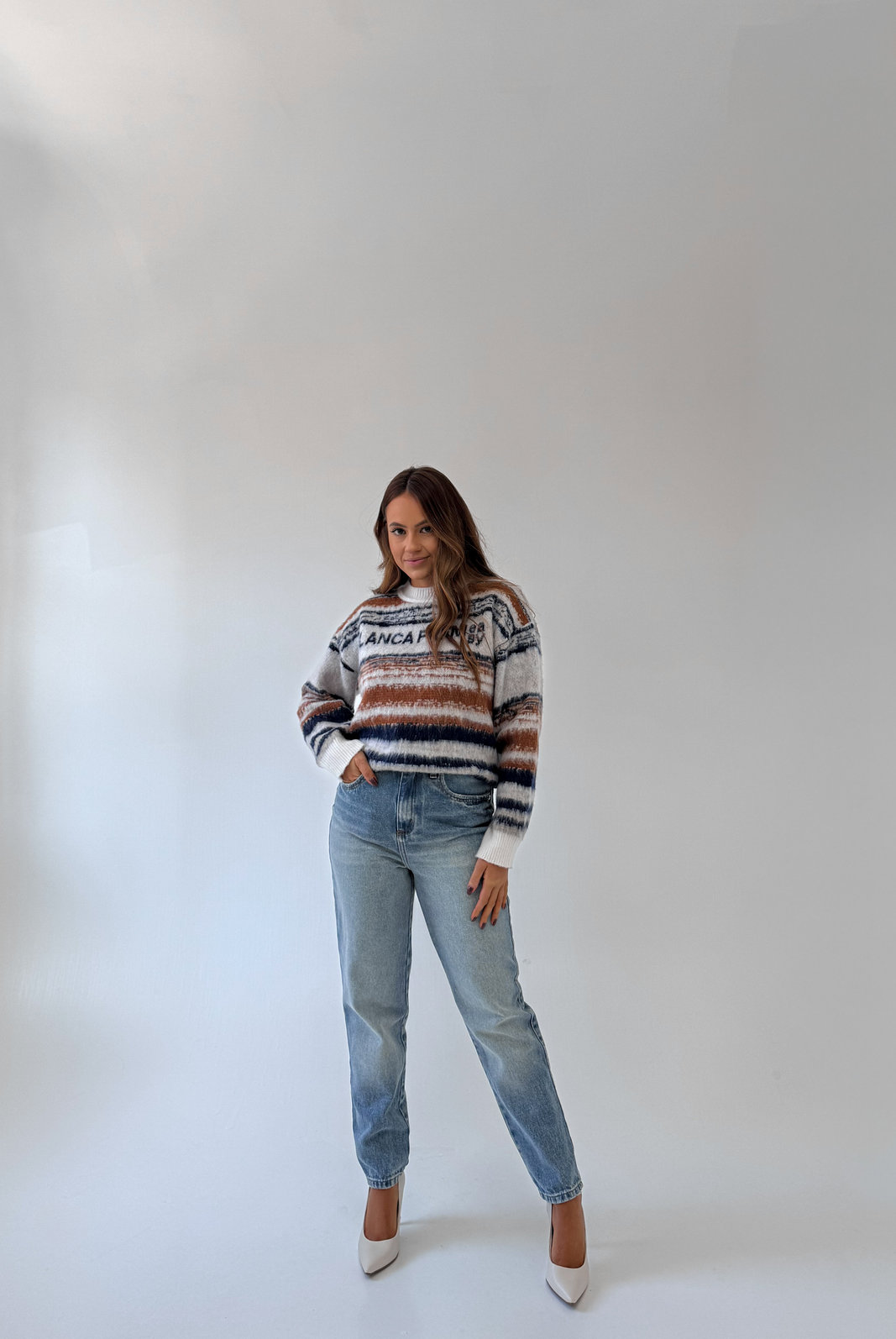 CALÇA JEANS MOM LUIZA MYFT CALÇA JEANS MOM LUIZA MYFT