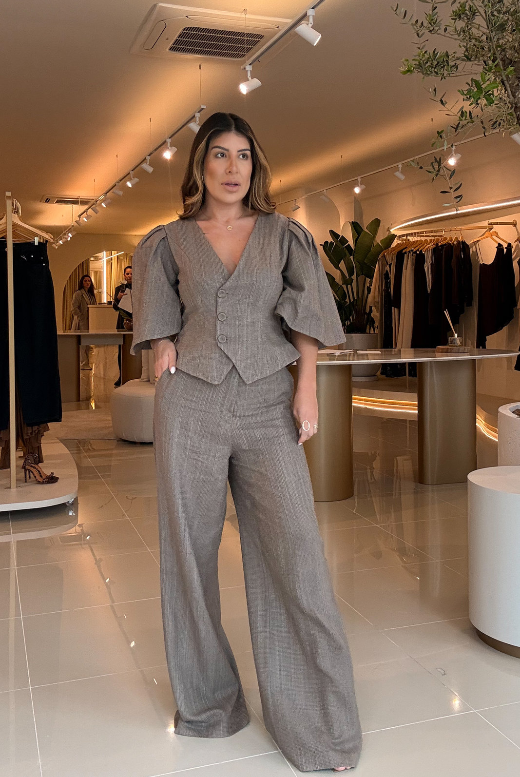 BLUSA CORTE ALFAIATARIA FLORA BO