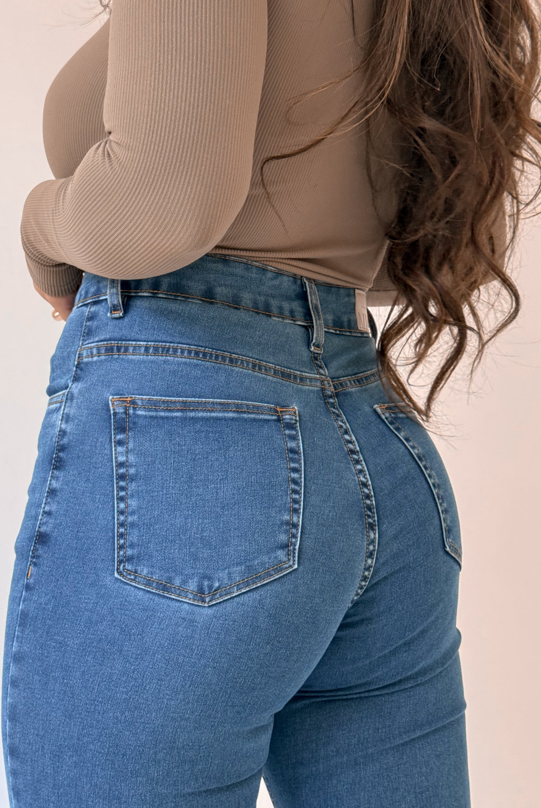 CALÇA JEANS SKINNY ULTRA POWER RENATA NIAH CALÇA JEANS SKINNY ULTRA POWER RENATA NIAH