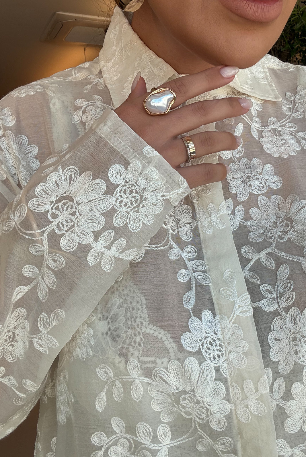 CAMISA BORDADA MARI CAMISA BORDADA MARI