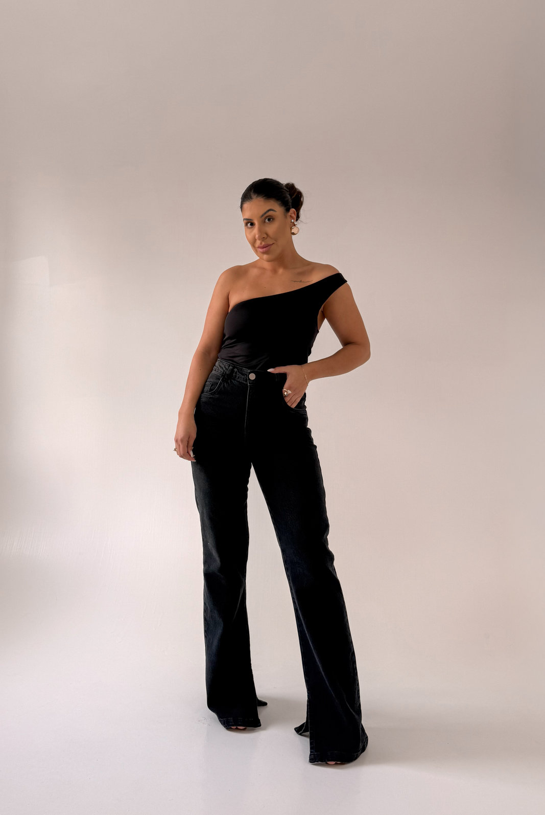 CALÇA JEANS POWER BOOT CUT ELOISA NIAH CALÇA JEANS POWER BOOT CUT ELOISA NIAH