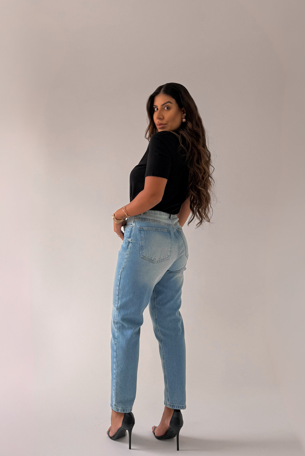 CALÇA JEANS MOM PATRICIA MY FAVORITE CALÇA JEANS MOM PATRICIA MY FAVORITE