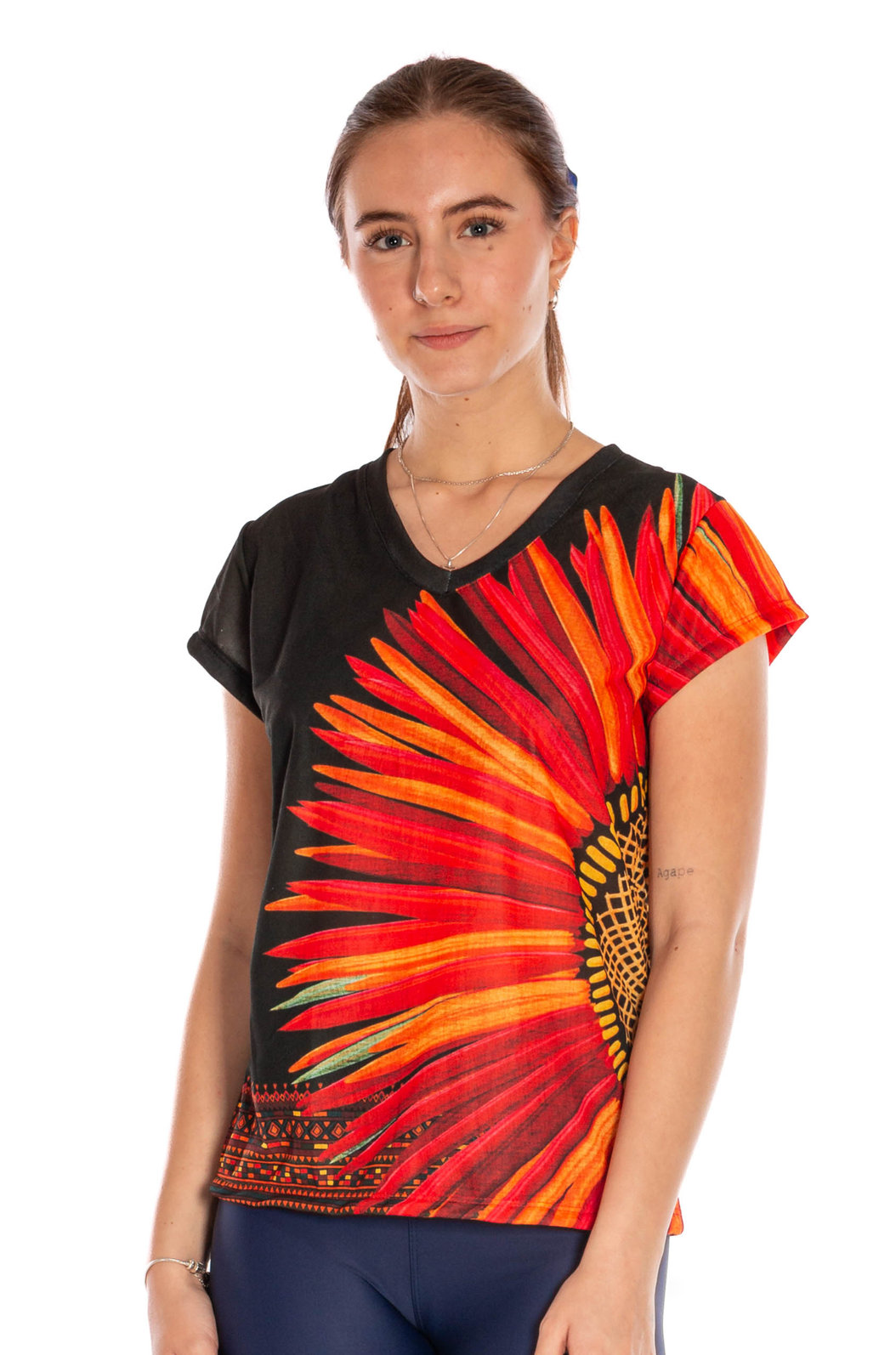 Blusa Florata Estampada Cocares Barrado Fundo Verde Blusa Florata Estampada Cocares Barrado Fundo Verde
