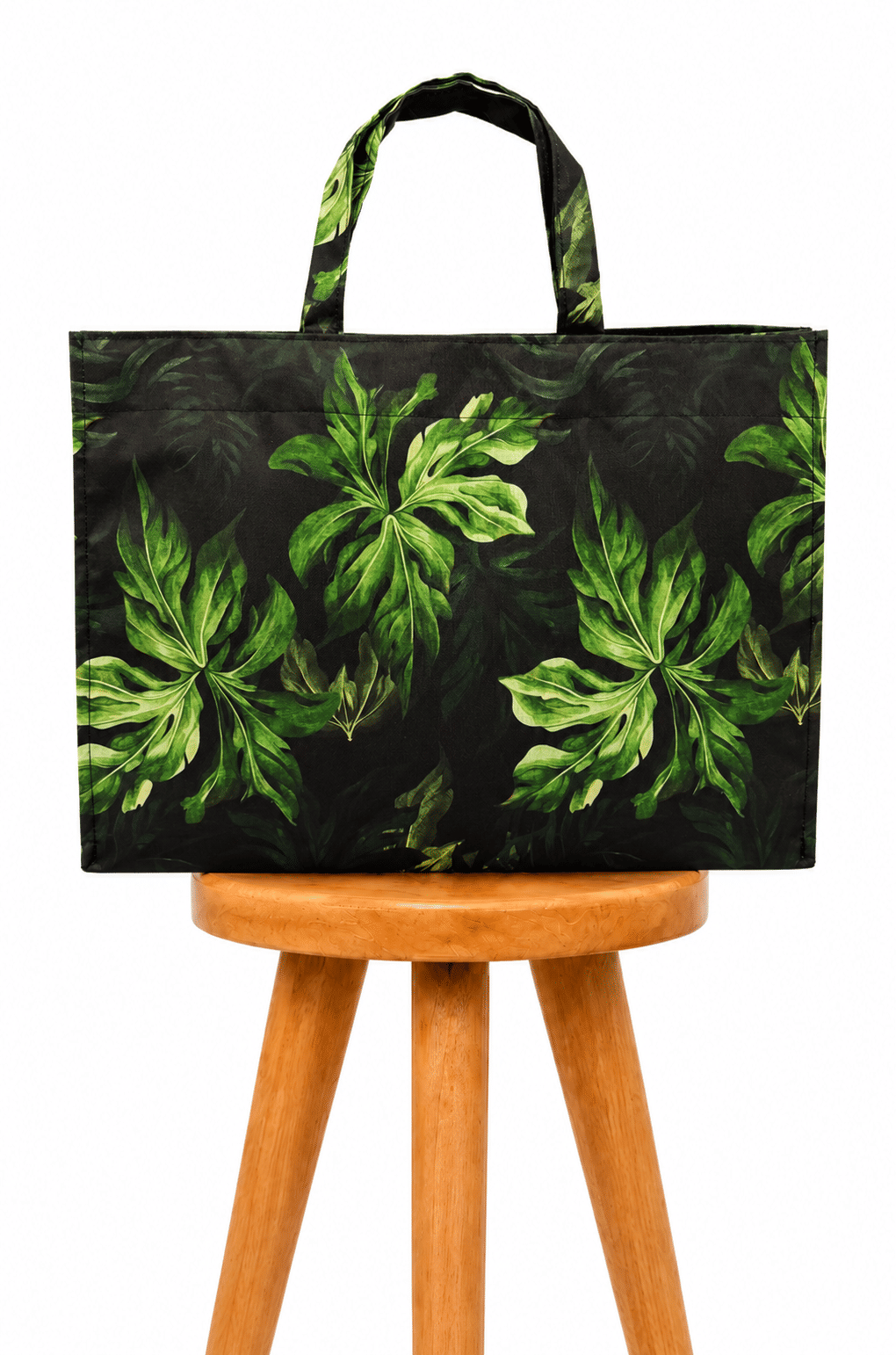Bolsa Resort Estampada Casal Araras Fundo Folhagem