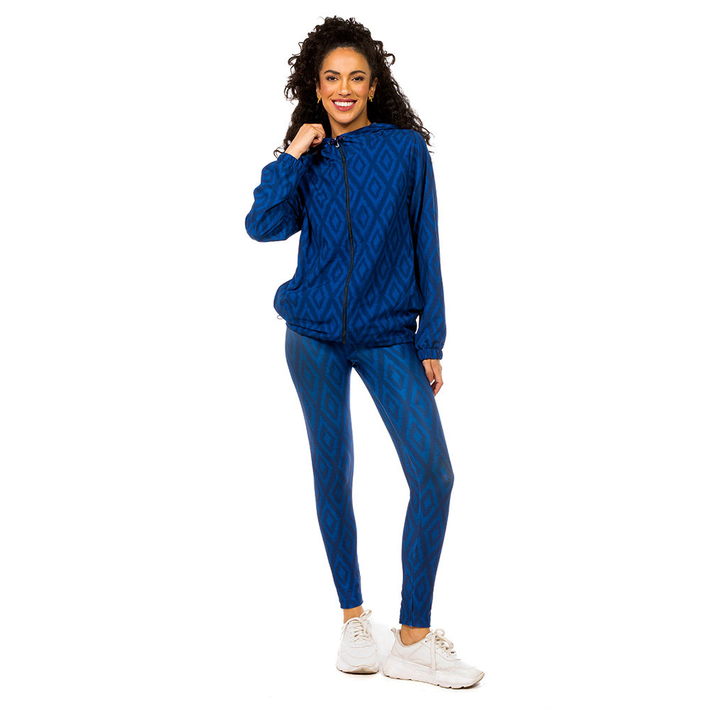 Jaqueta Corta Vento Ecoventura Estampada Maxi Arara Fundo Azul
