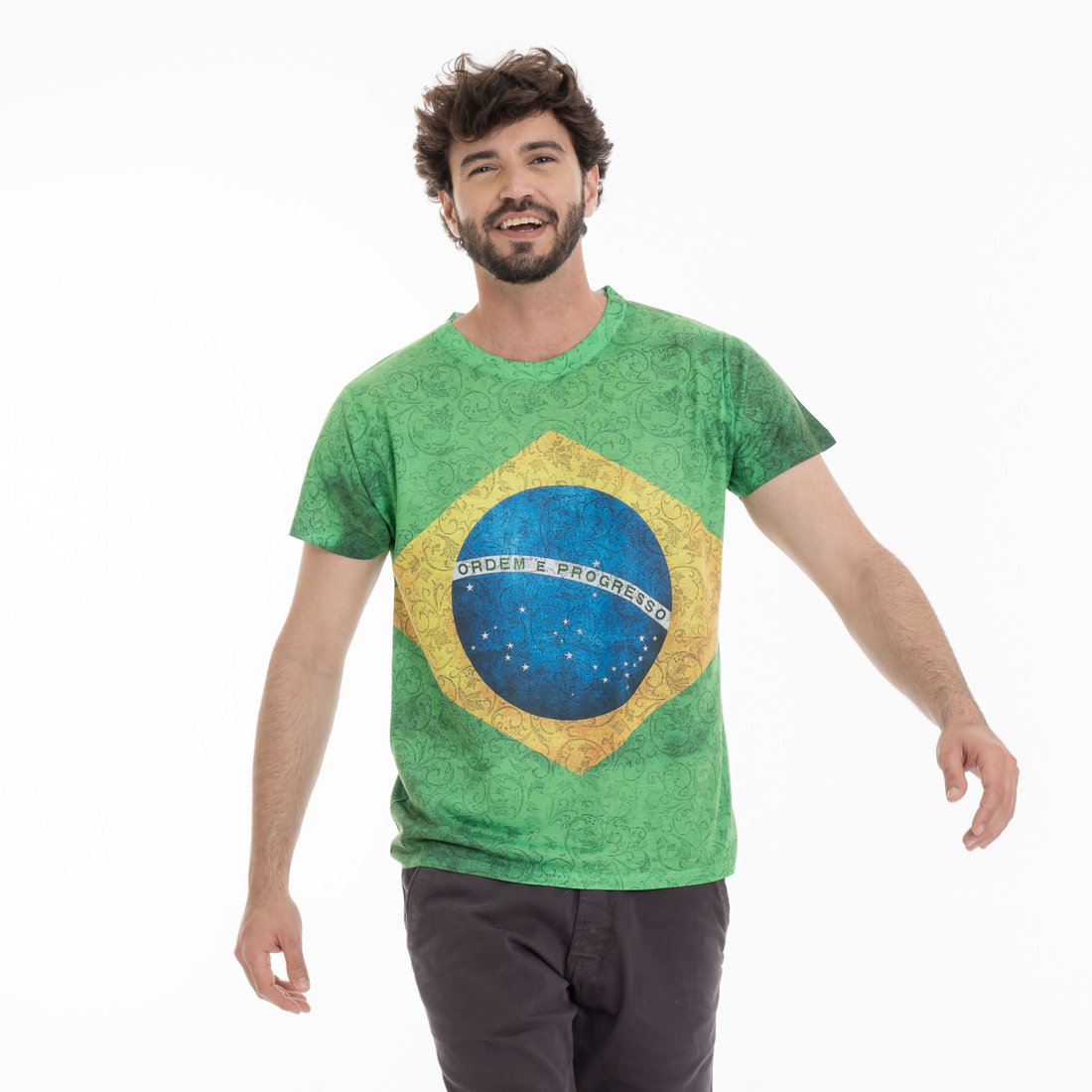Camiseta Masculina Básica Estampada Brasil Arabescos Camiseta Masculina Básica Estampada Brasil Arabescos