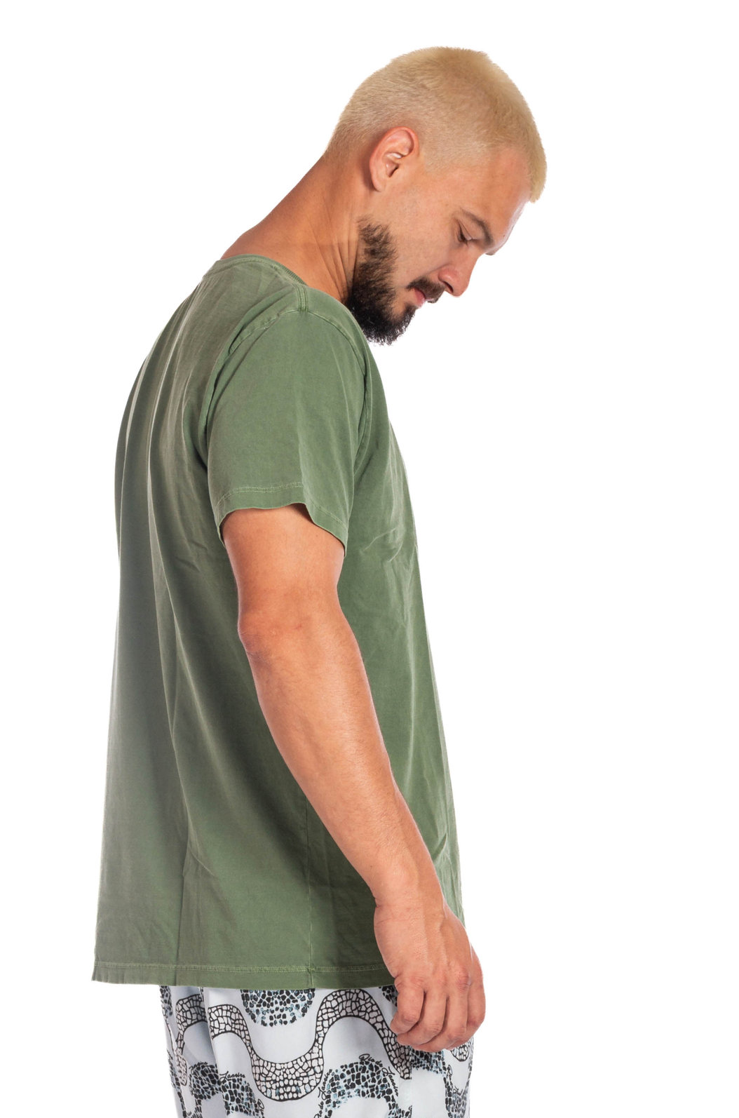Camiseta Estonada Amarelo Estampada Brasil Peito Centro Amarelo Camiseta Estonada Amarelo Estampada Brasil Peito Centro Amarelo