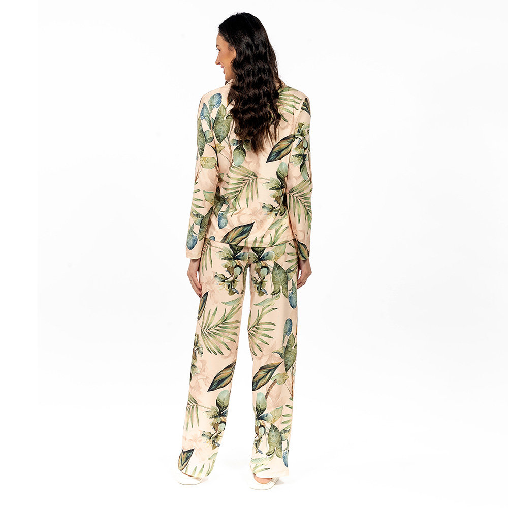 Pijama Feminino Manga Longa Americano Estampado Folhagens Verdes Pijama Feminino Manga Longa Americano Estampado Folhagens Verdes