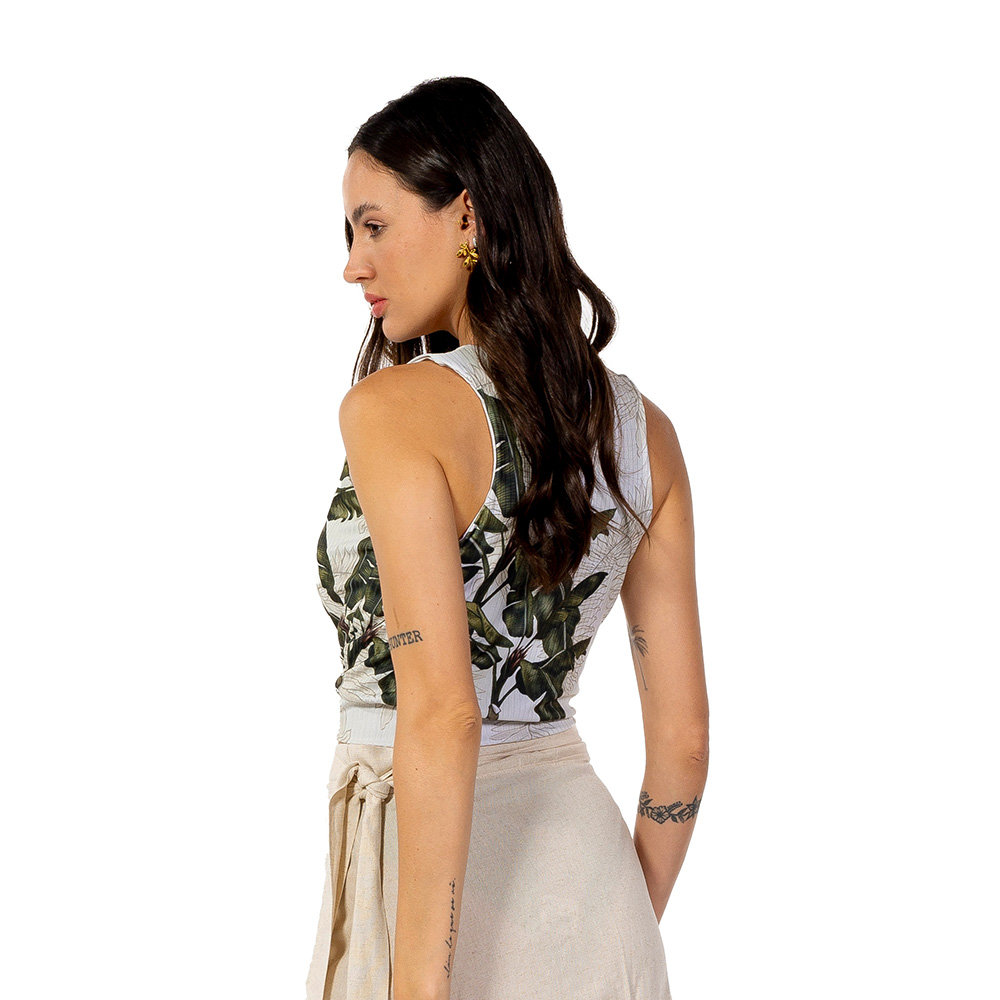 Top Feminino Canelado Estampado Folhagens Fundo Linho Off Top Feminino Canelado Estampado Folhagens Fundo Linho Off