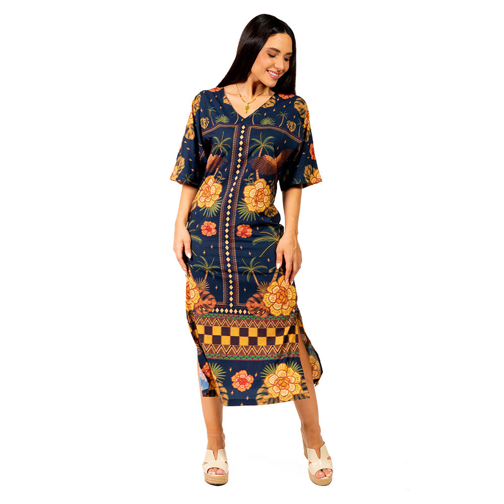 Vestido Feminino Kaftan Atena Estampado Tucano Barra Noite Fundo Azul Vestido Feminino Kaftan Atena Estampado Tucano Barra Noite Fundo Azul