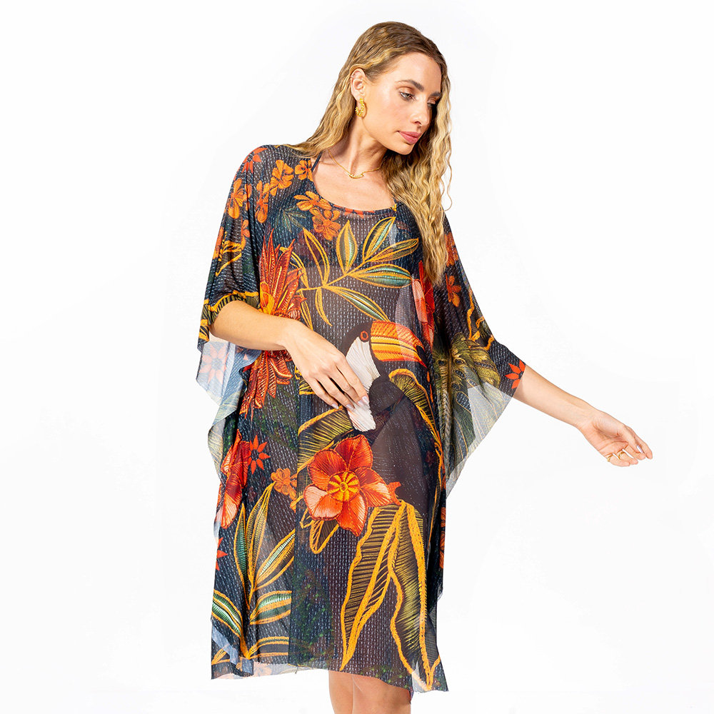 Saída de Praia Kaftan Tule Maré Estampada Tucano Bor Fundo Preto Linho Saída de Praia Kaftan Tule Maré Estampada Tucano Bor Fundo Preto Linho