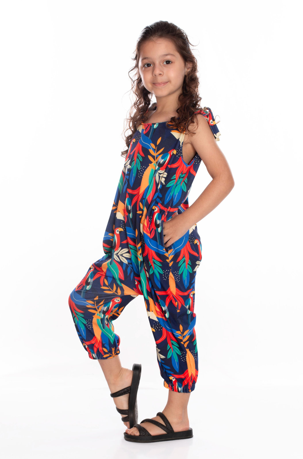 Macacão Infantil com Bolso Infantil Estampado Desenho Infantil Araras Macacão Infantil com Bolso Infantil Estampado Desenho Infantil Araras