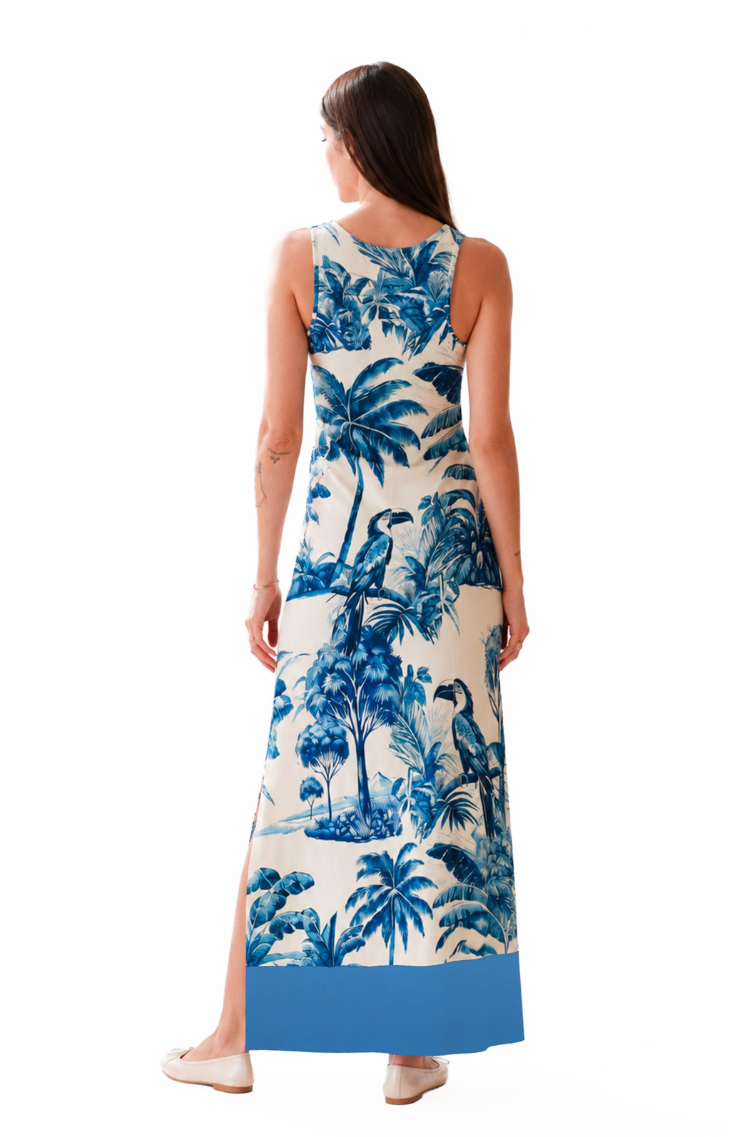 Vestido Feminino Hortência Estampado Tucano Paisagem Tons de Azul Vestido Feminino Hortência Estampado Tucano Paisagem Tons de Azul