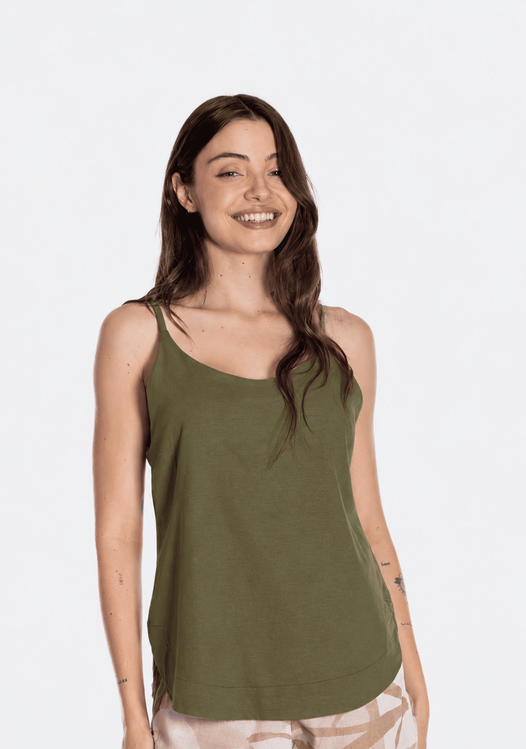 Regata Feminina Linho Essência Verde Musgo Regata Feminina Linho Essência Verde Musgo