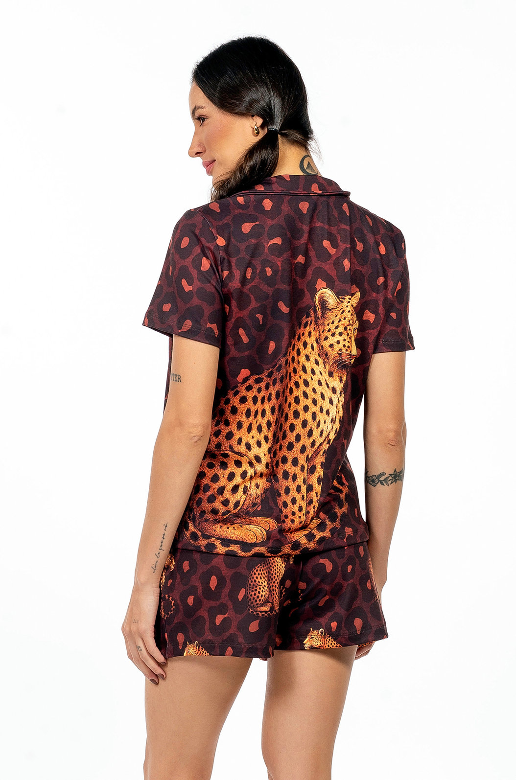 Pijama Feminino Manga Curta Americano Estampado Onças Animal Print Pijama Feminino Manga Curta Americano Estampado Onças Animal Print