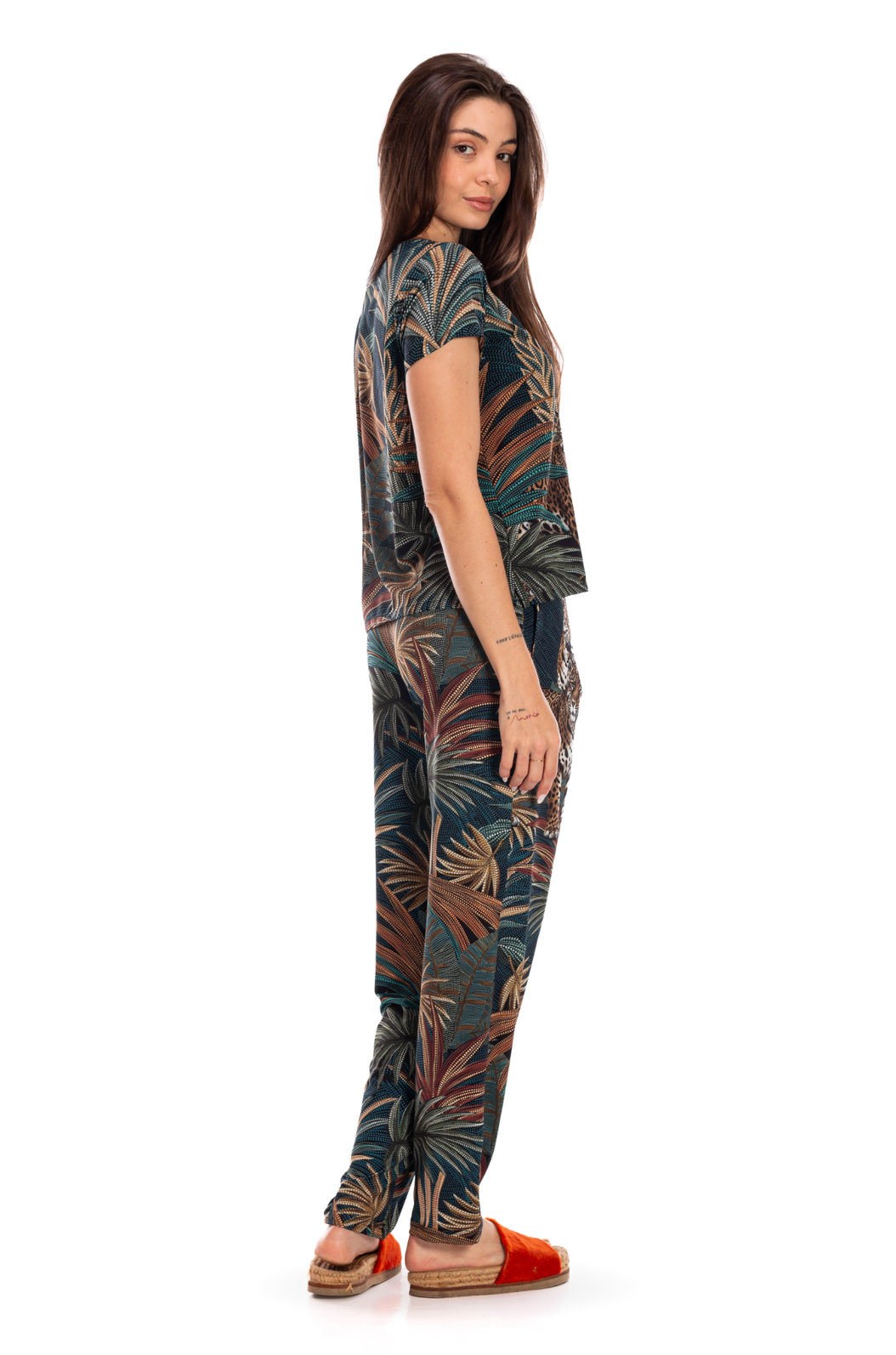 Blusa Feminina Atena Estampada Onças Pontos de Luz Blusa Feminina Atena Estampada Onças Pontos de Luz