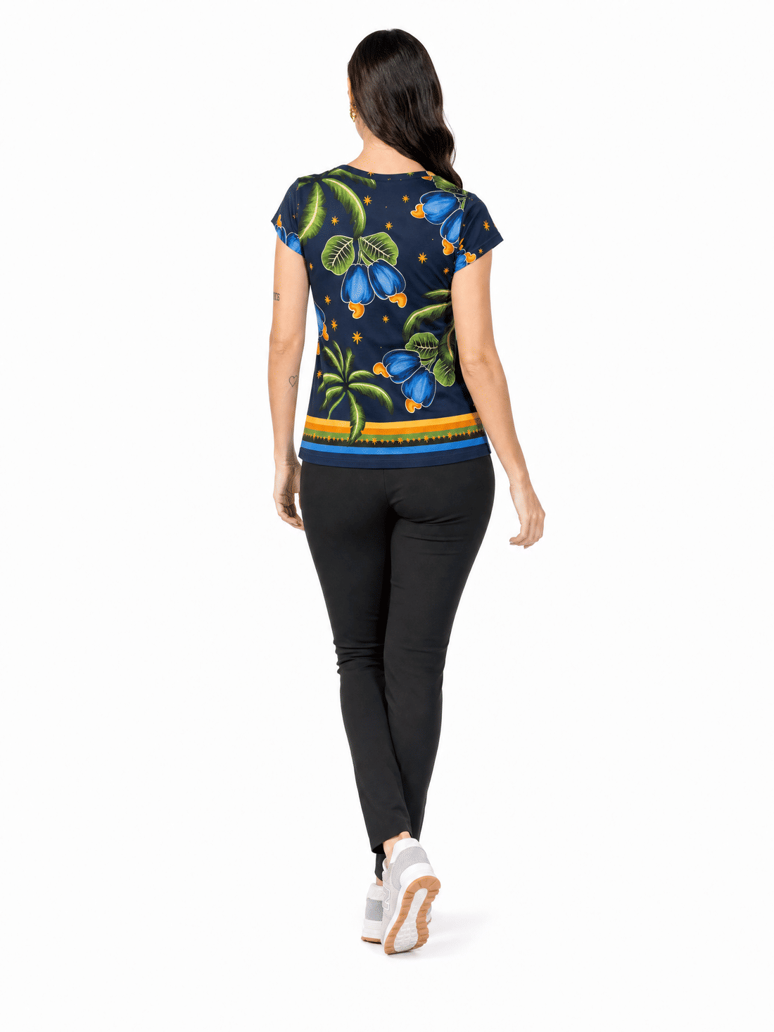Blusa Florata Estampada Motivos Tropicais Brasil
