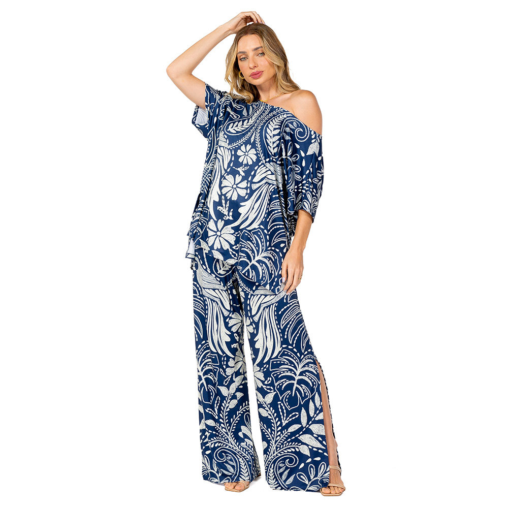 Calça Feminina Com Fenda New Estampada Araras Bordado Fundo Off Calça Feminina Com Fenda New Estampada Araras Bordado Fundo Off