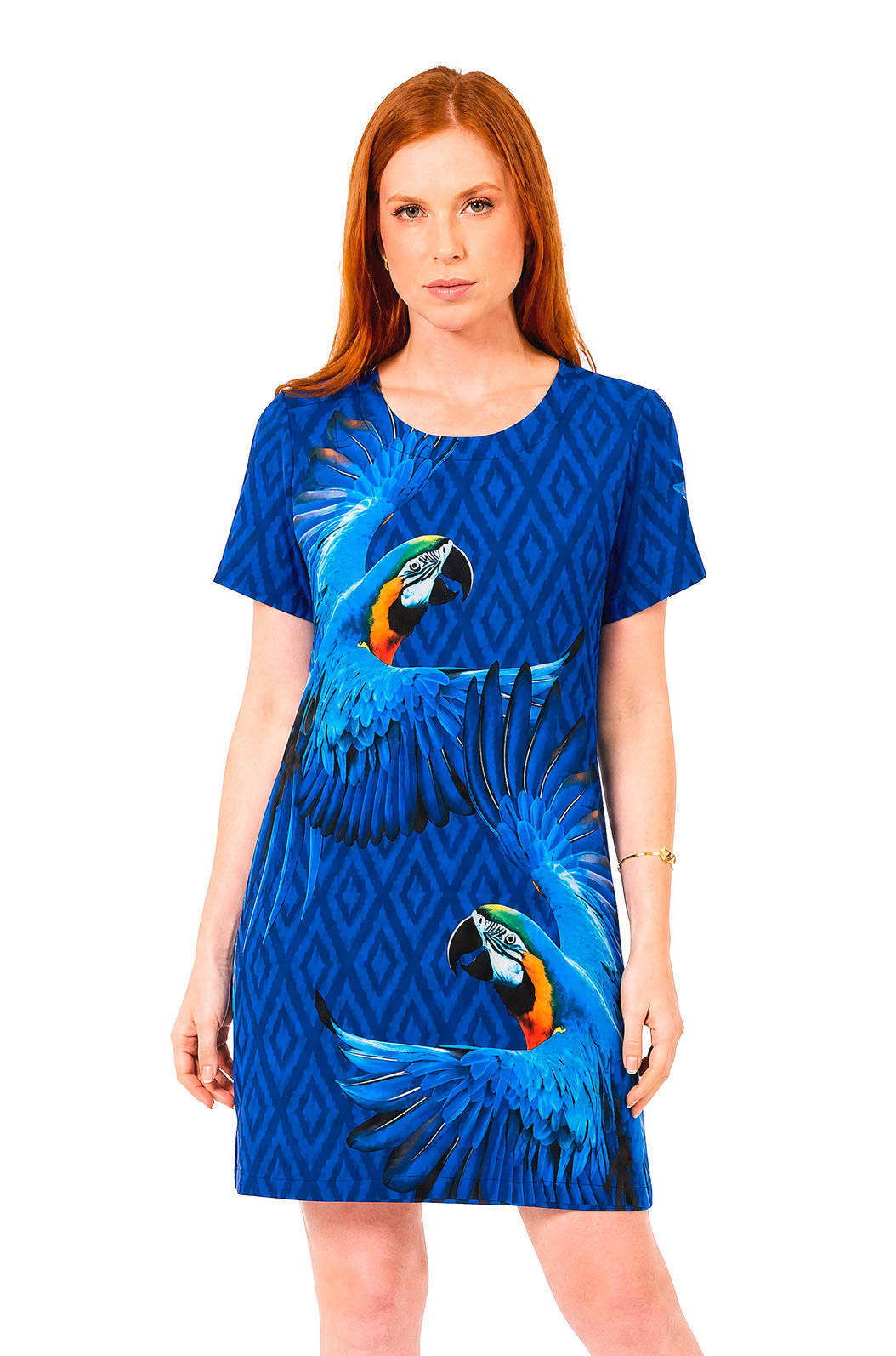 Vestido Feminino Atena Curto Estampado Maxi Arara Fundo Azul Vestido Feminino Atena Curto Estampado Maxi Arara Fundo Azul