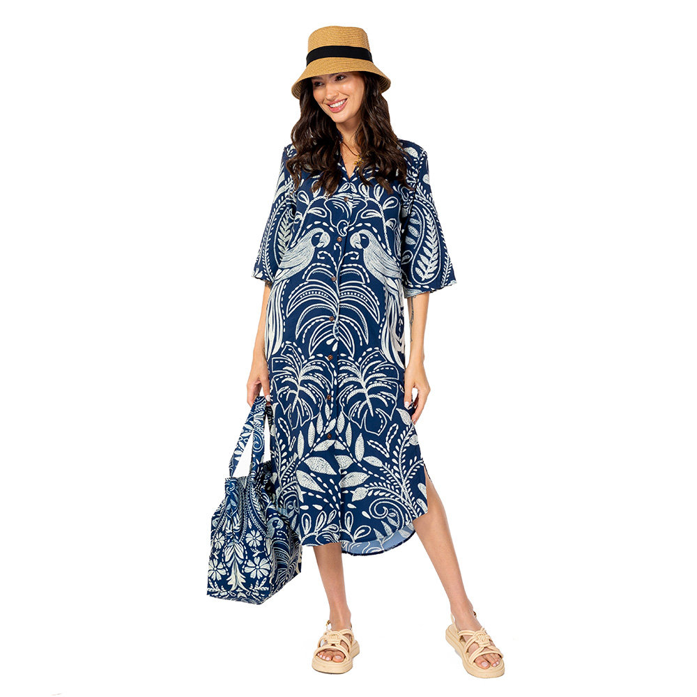 Vestido Feminino Chemise Atena Gola Padre Estampado Araras Bordado Fundo Off