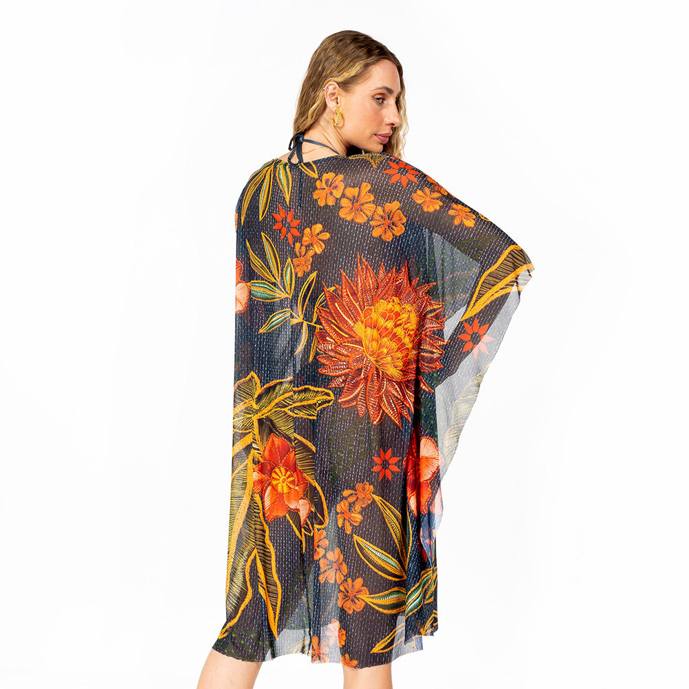 Saída de Praia Kaftan Tule Maré Estampada Tucano Bor Fundo Preto Linho Saída de Praia Kaftan Tule Maré Estampada Tucano Bor Fundo Preto Linho