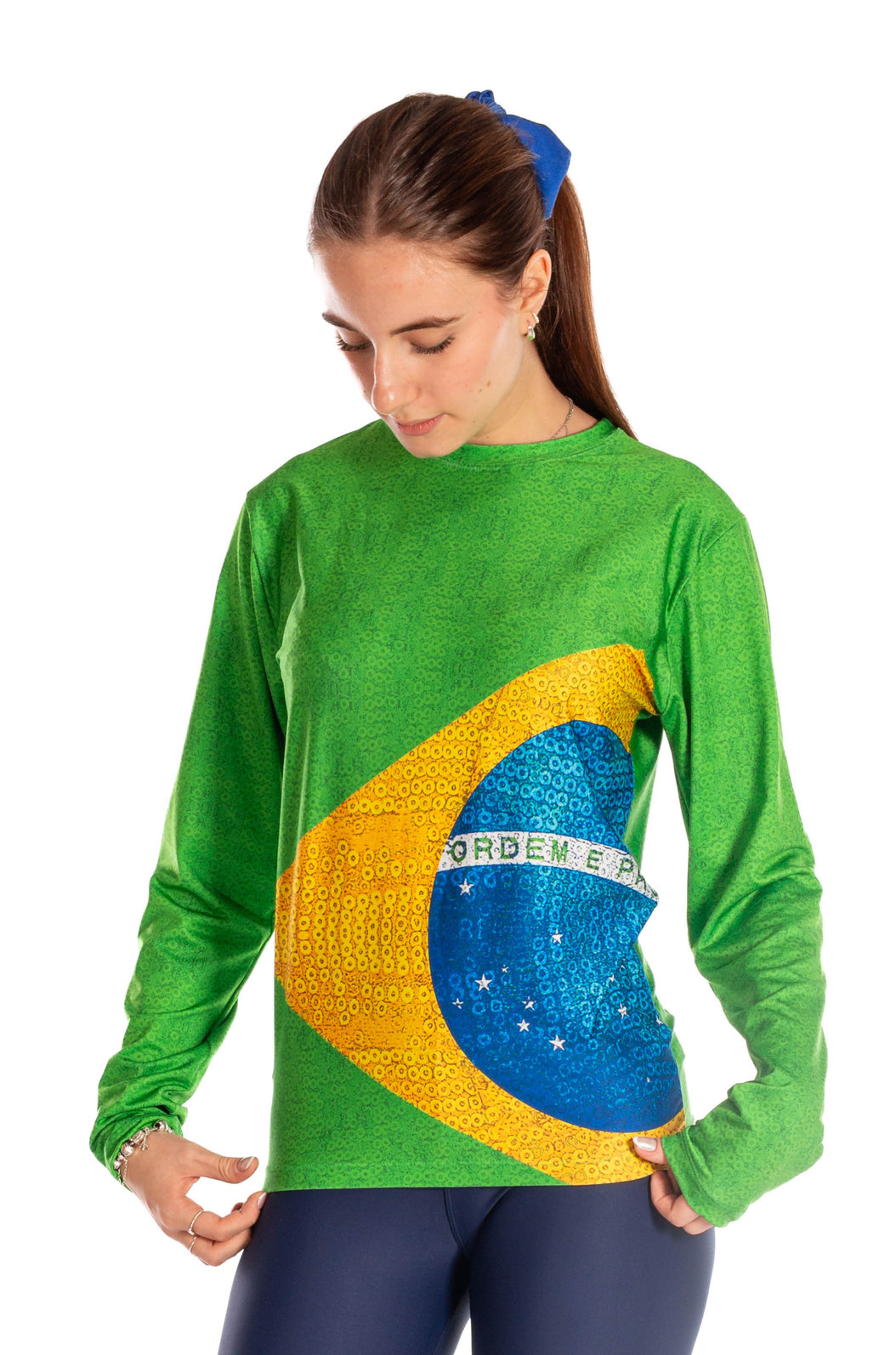 Camiseta Uv Manga Longa Unissex Estampada Meia Bandeira Paetê Camiseta Uv Manga Longa Unissex Estampada Meia Bandeira Paetê