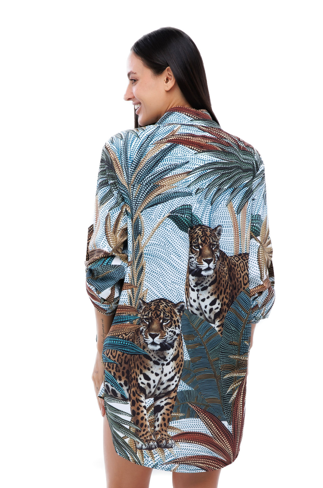 Camisa Atena Verão Alongada Estampada Onças Pontos de Luz Camisa Atena Verão Alongada Estampada Onças Pontos de Luz
