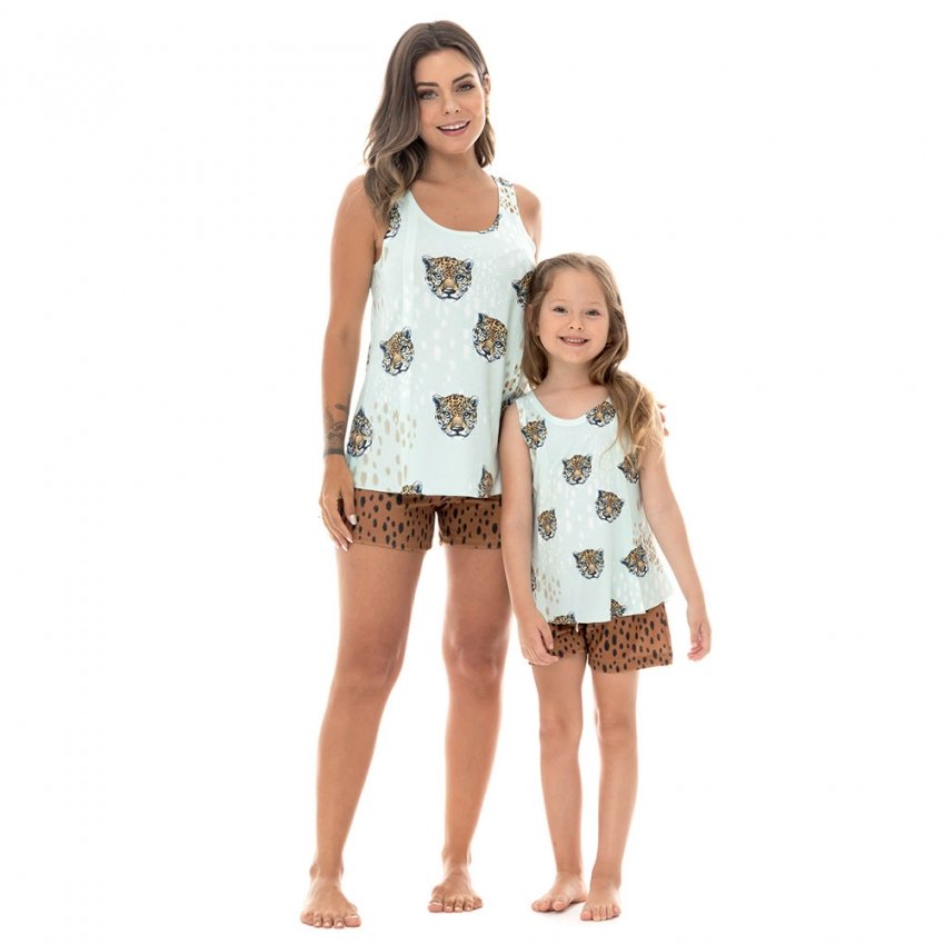 Pijama Feminino Adulto Estampado Onças Manchas Fundo Verde Pijama Feminino Adulto Estampado Onças Manchas Fundo Verde