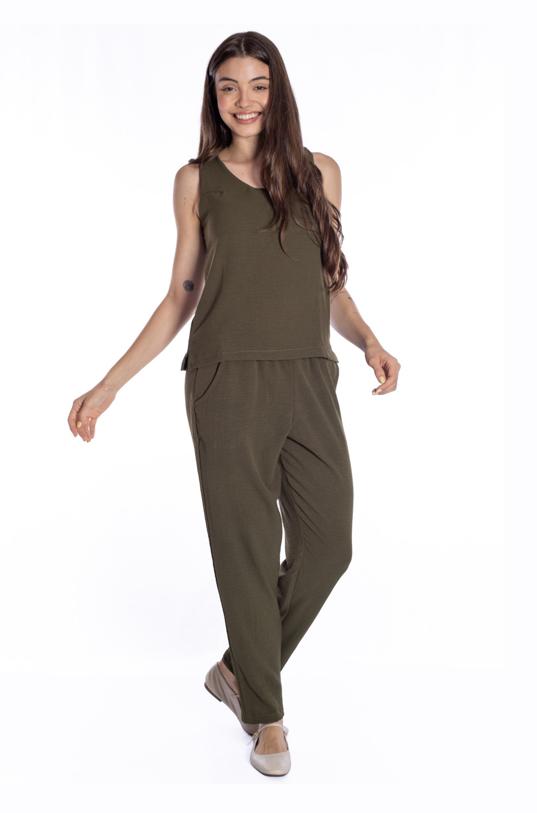 Calça Feminina Levity Tropical Verde Musgo Calça Feminina Levity Tropical Verde Musgo