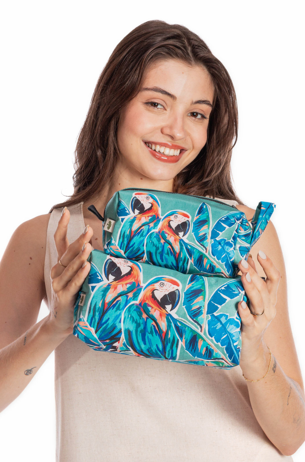 Necessaire Média Estampada Canindé Bananas e Lírio Necessaire Média Estampada Canindé Bananas e Lírio