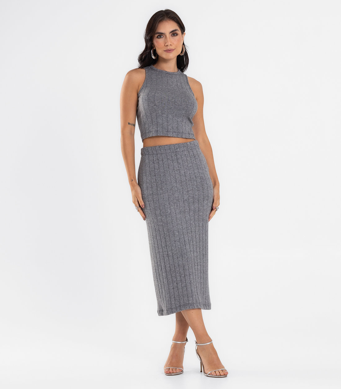 Conjunto Feminino Regata Com Saia Midi Endless Conjunto Feminino Regata Com Saia Midi Endless