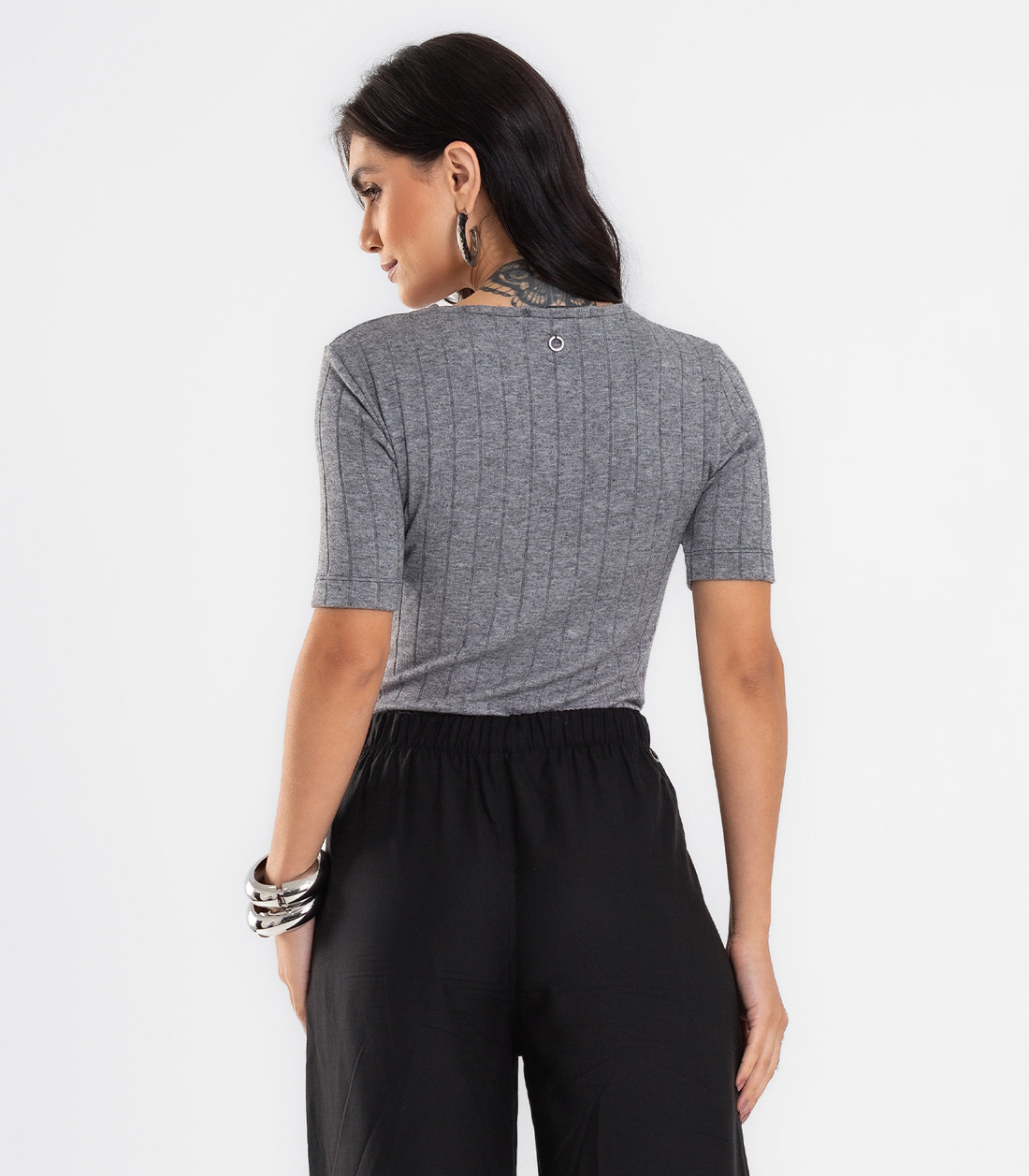 Blusa Feminina Em Tricot Canelado Endless Blusa Feminina Em Tricot Canelado Endless