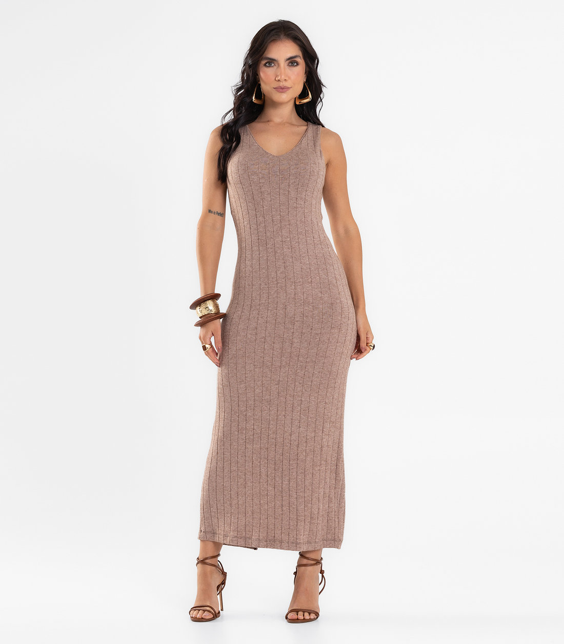 Vestido Feminino Midi Decote Em V Endless Vestido Feminino Midi Decote Em V Endless