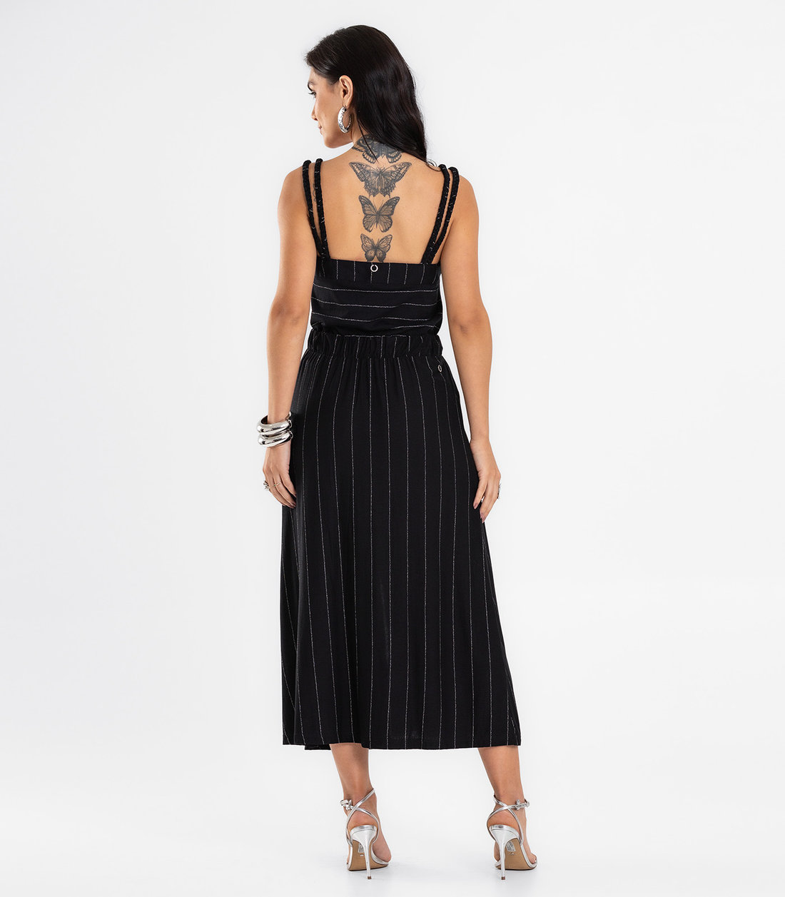 Saia Feminina Midi Evasê Endless Saia Feminina Midi Evasê Endless