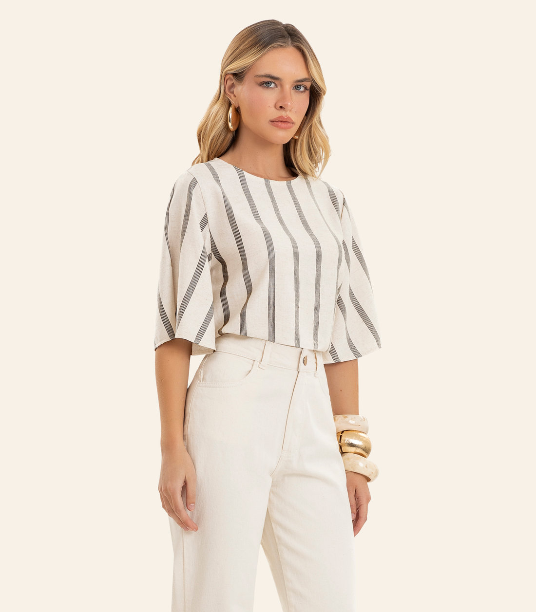 Blusa Feminina Box De Linho Maquinetado Endless Blusa Feminina Box De Linho Maquinetado Endless