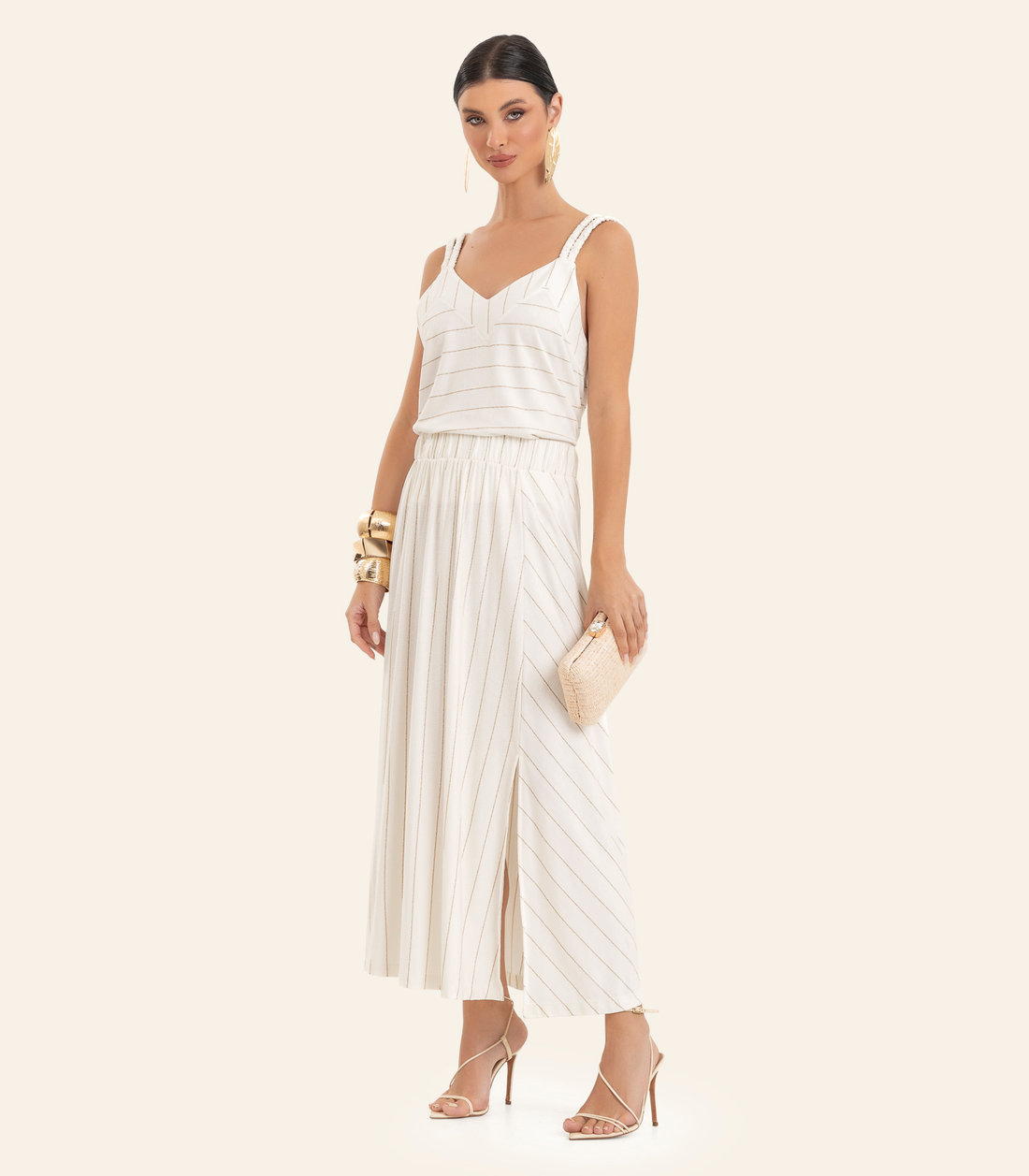 Saia Feminina Midi Evasê Endless Saia Feminina Midi Evasê Endless
