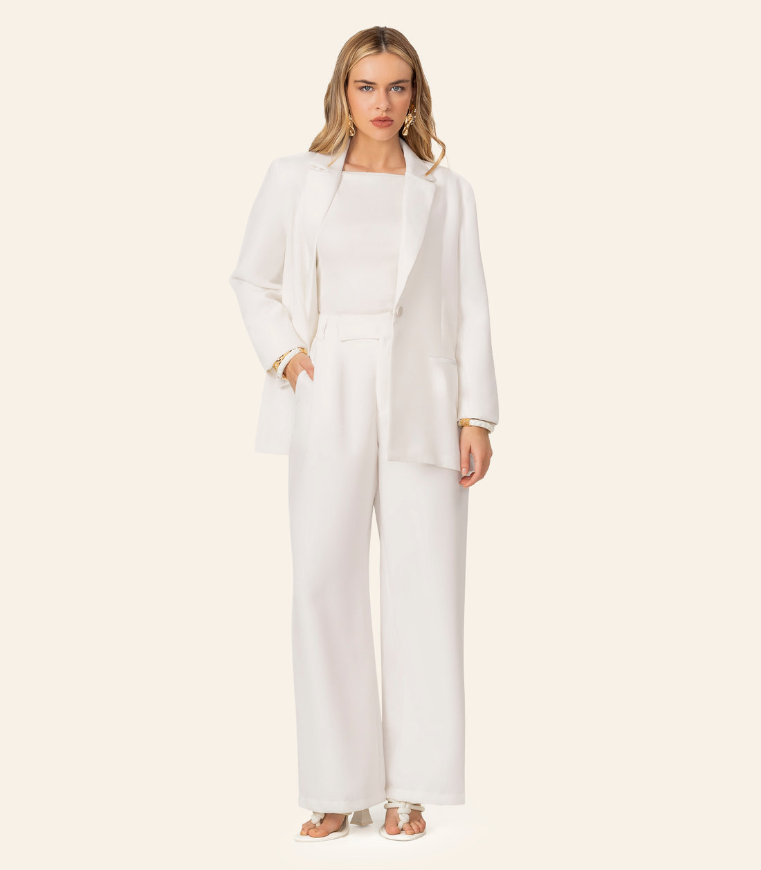 Blazer Feminino Em Soft Linho Endless Blazer Feminino Em Soft Linho Endless