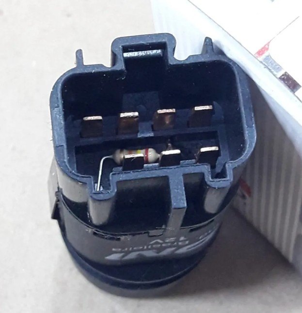 DNI2050 12V - BOTAO PISCA ALERTA  FORD KA TDS 07 TERMINAIS - PC