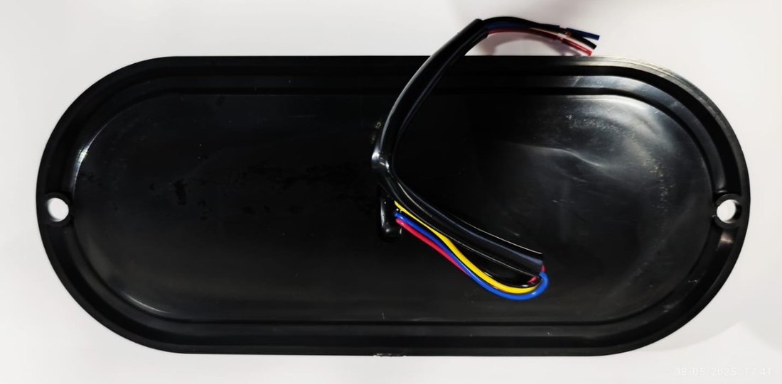 ISO17T1023 VM 12/24 - LANTERNA TRASEIRA CARRETINHA VERMELHA 12/24V BIVOLT (EMB COM 01 PEÇA - VALOR UNITARIO) - PC
