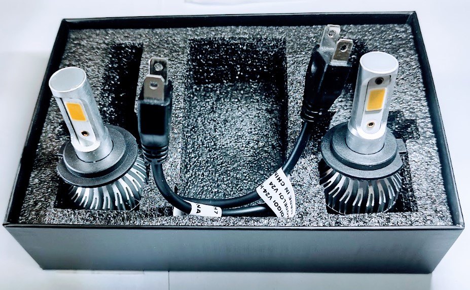 ISO14LFV24 H7 24V - KIT LAMPADA FAROL LED H7 24V 280000LM 36W 6500K (EMB. COM 02 PC- VALOR DO PAR) - KIT ISO14LFV24 H7 24V - KIT LAMPADA FAROL LED H7 24V 280000LM 36W 6500K (EMB. COM 02 PC- VALOR DO PAR) - KIT