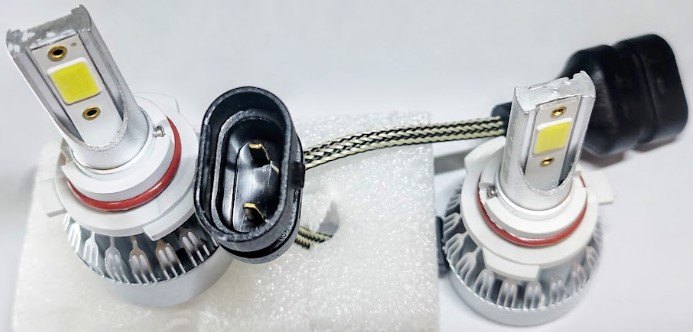 ISO14LFV10 HB4 12V - KIT LAMPADA LED HB4-9006 12V 30W- 20000LM - 6500K (EMB. COM 02 PC- VALOR DO PAR) - KIT ISO14LFV10 HB4 12V - KIT LAMPADA LED HB4-9006 12V 30W- 20000LM - 6500K (EMB. COM 02 PC- VALOR DO PAR) - KIT