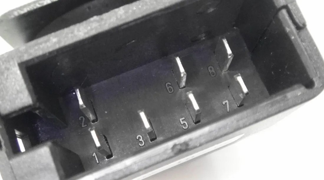 K-3931300 - BOTAO COMANDO RETROVISOR D-20 91 A 97 - ELETRICO (EMB. COM 01 PECA - VALOR UNITARIO) - PC K-3931300 - BOTAO COMANDO RETROVISOR D-20 91 A 97 - ELETRICO (EMB. COM 01 PECA - VALOR UNITARIO) - PC