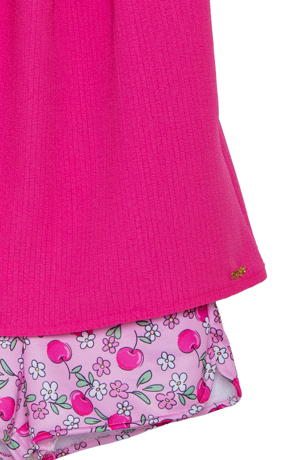 Conjunto bata com shorts cereja Conjunto bata com shorts cereja
