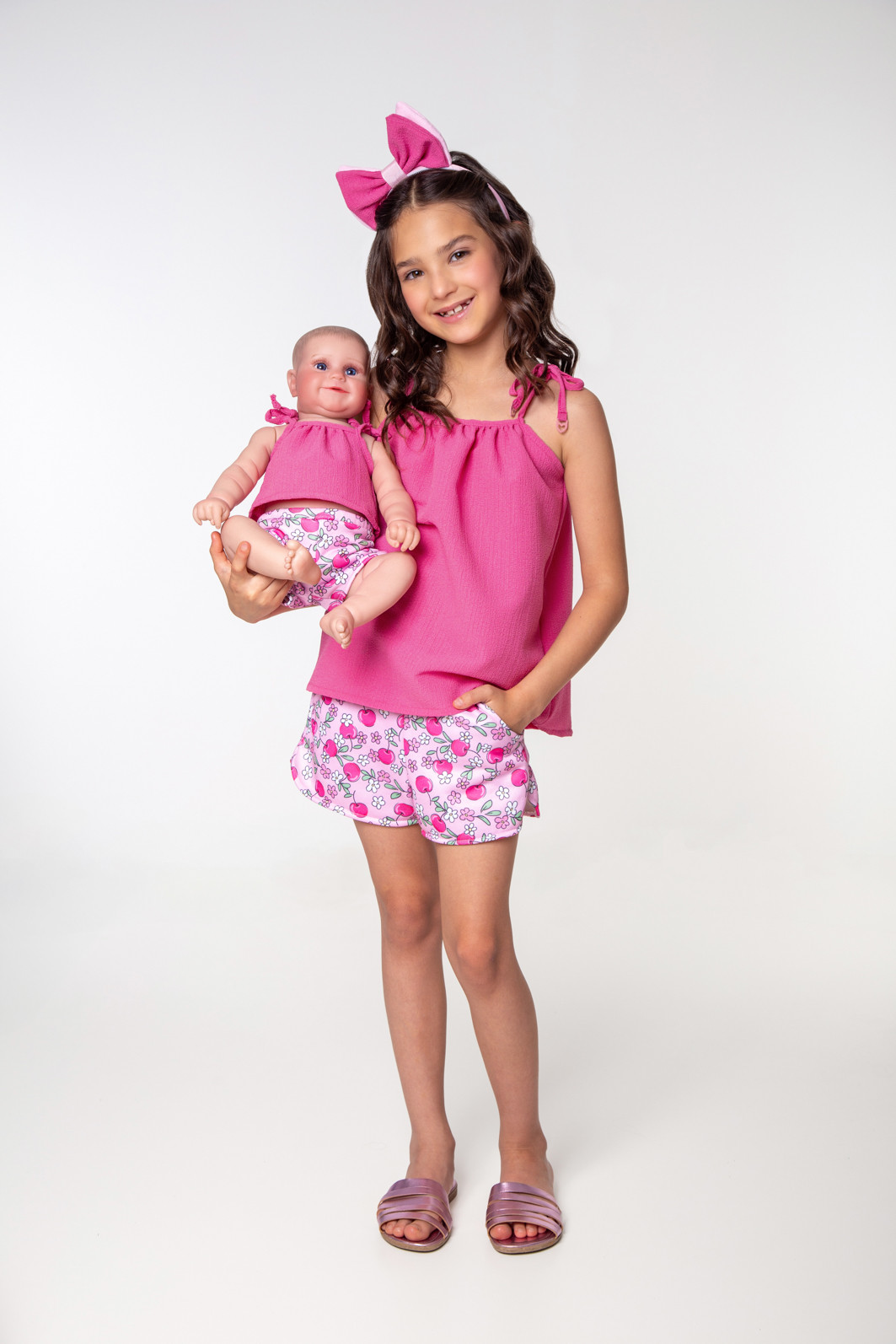 Conjunto bata com shorts cereja Conjunto bata com shorts cereja