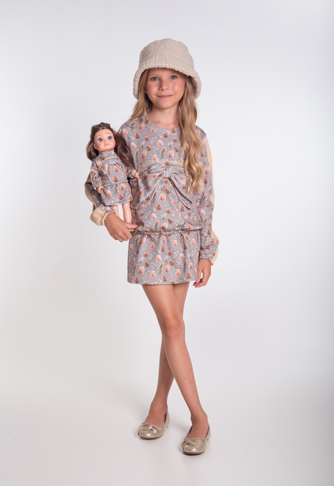 Conjunto Pinhas com shorts saia Conjunto Pinhas com shorts saia